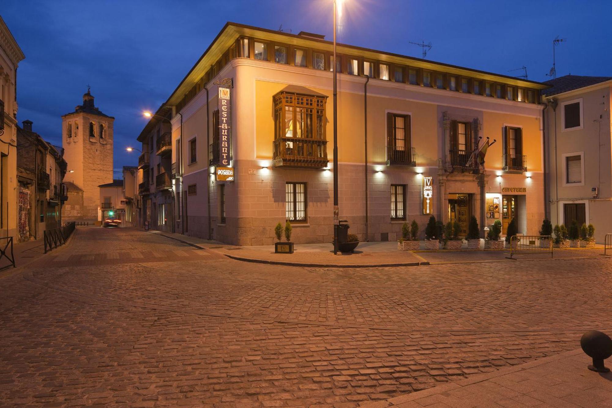 Posada Real Los Cinco Linajes Arévalo Buitenkant foto