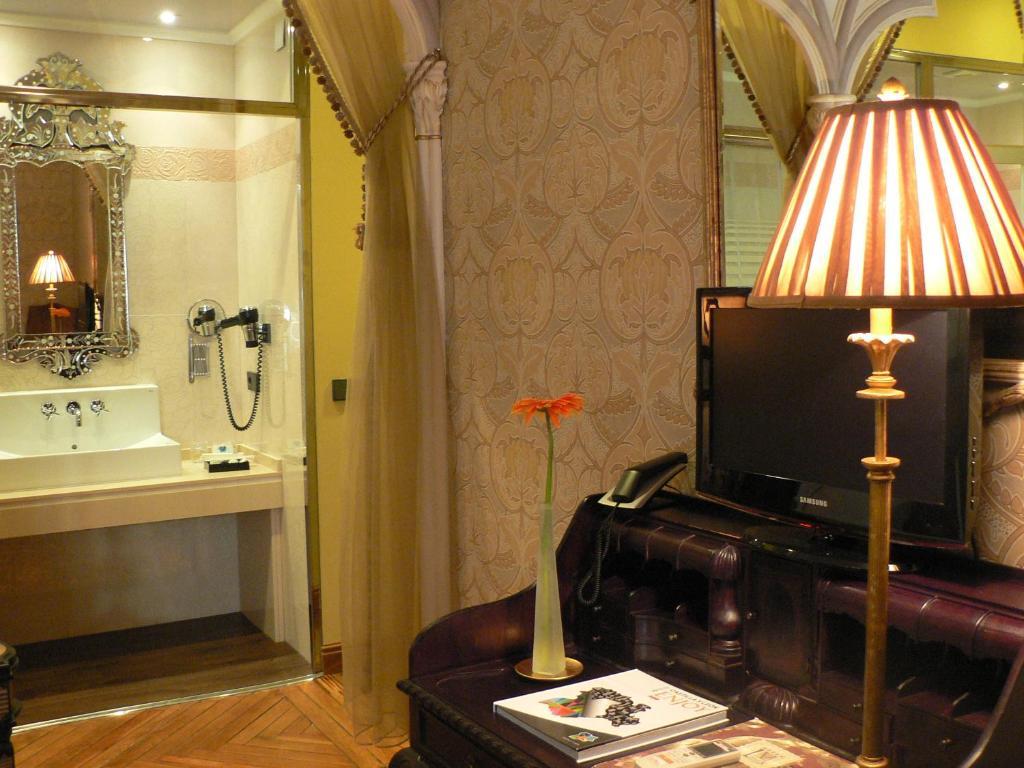 Posada Real Los Cinco Linajes Arévalo Kamer foto
